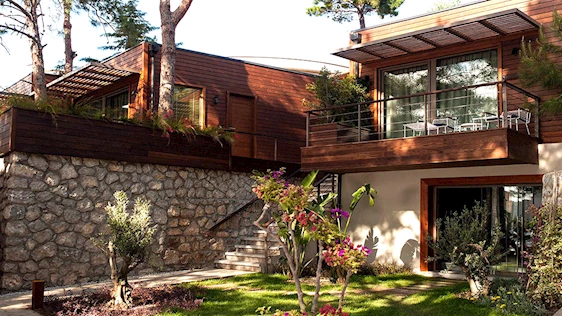 Crystal ile Miamai Butik Otel’de konaklama harcamalarında %10 indirim ayrıcalığı.